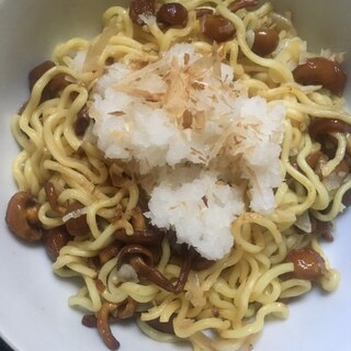 なめこおろしの和風焼きそば